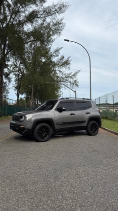 JEEP RENEGADE 2.0 16V TURBO DIESEL MOAB 4P 4X4 AUTOMÁTICO